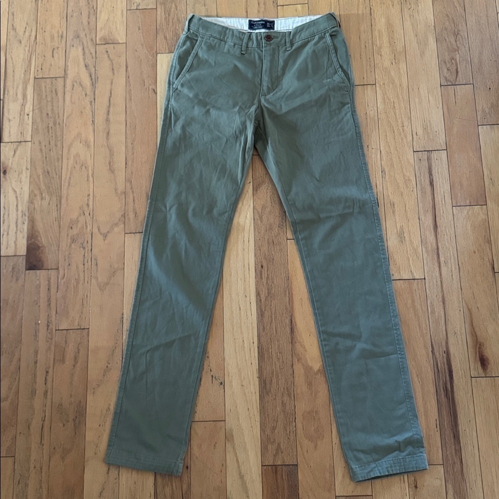 Abercrombie & Fitch | Skinny Chinos | Olive Green | 28W/34L